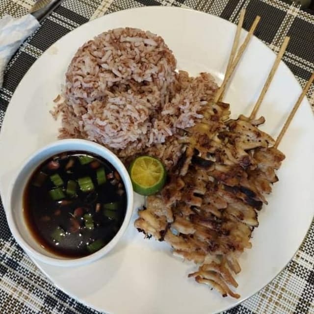 菜肴“Vegan Tinae (Vegan Isaw)”的照片