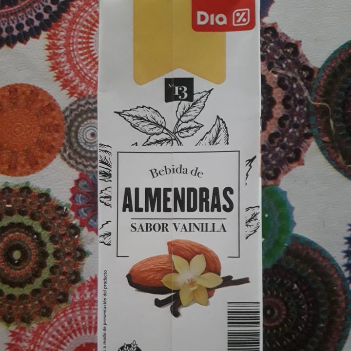 photo of Dia% Bebida de almendras sabor vainilla shared by @b3abody on  16 Jan 2022 - review