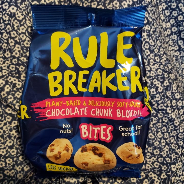 photo of Rule Breaker Snacks Chocolate Chunk Blondie Bites shared by @kaylas on  18 Jul 2021 - review