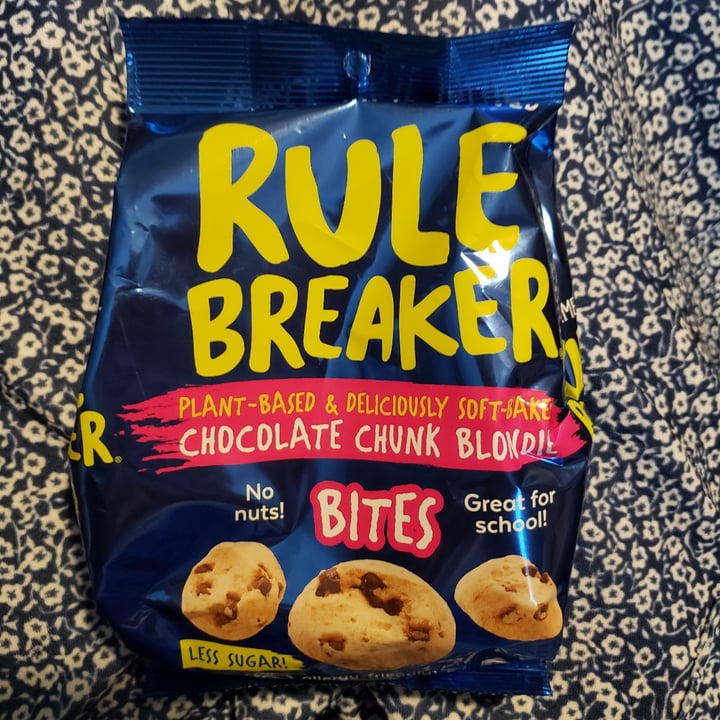 review photo of Rule Breaker Snacks Chocolate Chunk Blondie Bites shared by @kaylas on 18 Jul 2021 - review