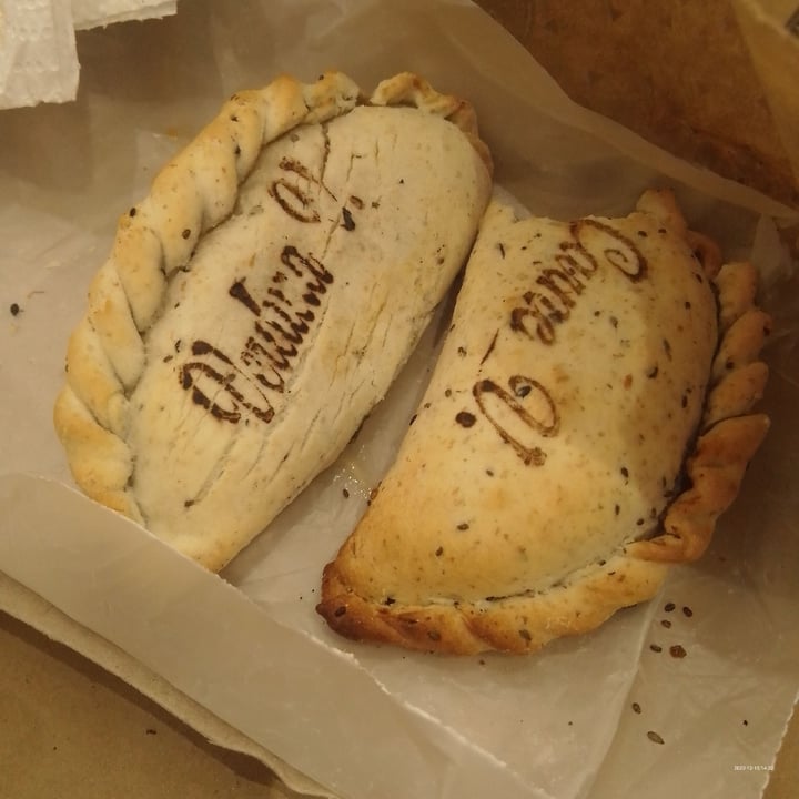 review photo of Olivia Empanadas & Pizzas - Avellaneda Empanadas shared by @iliana on 15 Dec 2022 - review