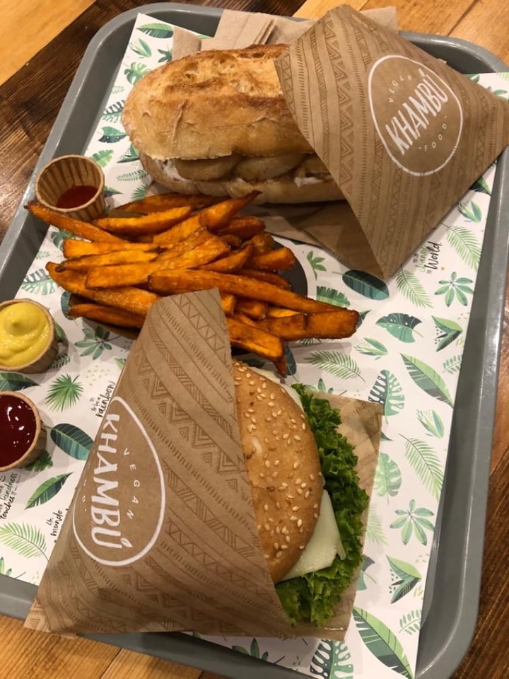review photo of Khambú Burguer Indiana Y Bocata del Mar shared by @lorenalapumi on 13 Dec 2019 - review