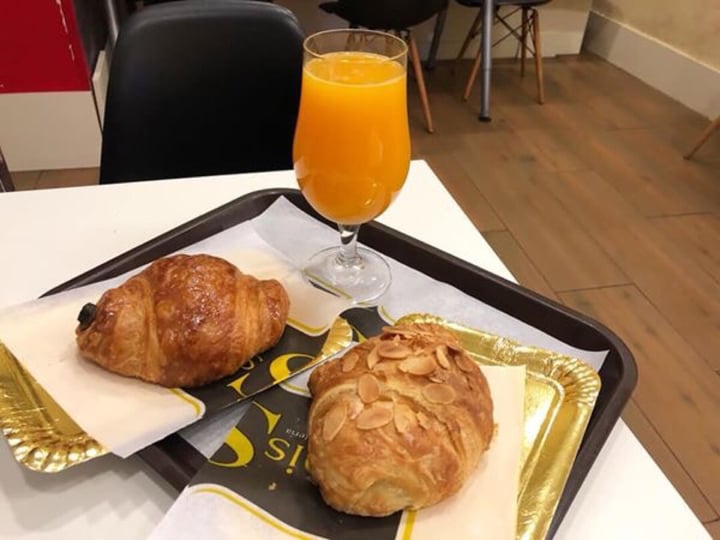 photo of CroisSants Croissant shared by @anaiturrizar on  04 Jul 2019 - review