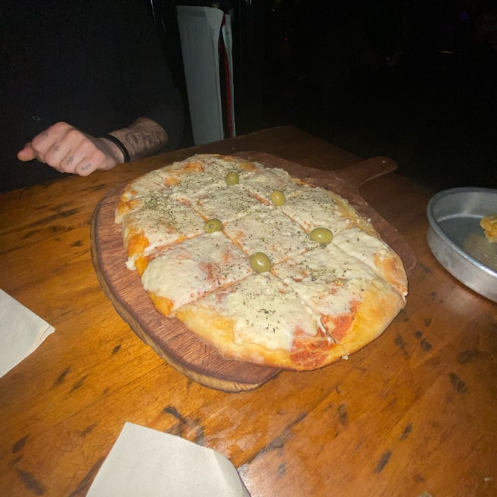 photo of Temple Palermo Pizza Muzza shared by @1sol3 on  18 Sep 2022 - review