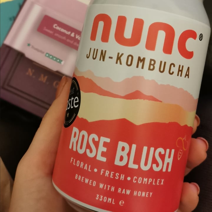 review photo of Nunc Rose Blush Jun Kombucha shared by @notbadforavegan on 28 Nov 2022 - review