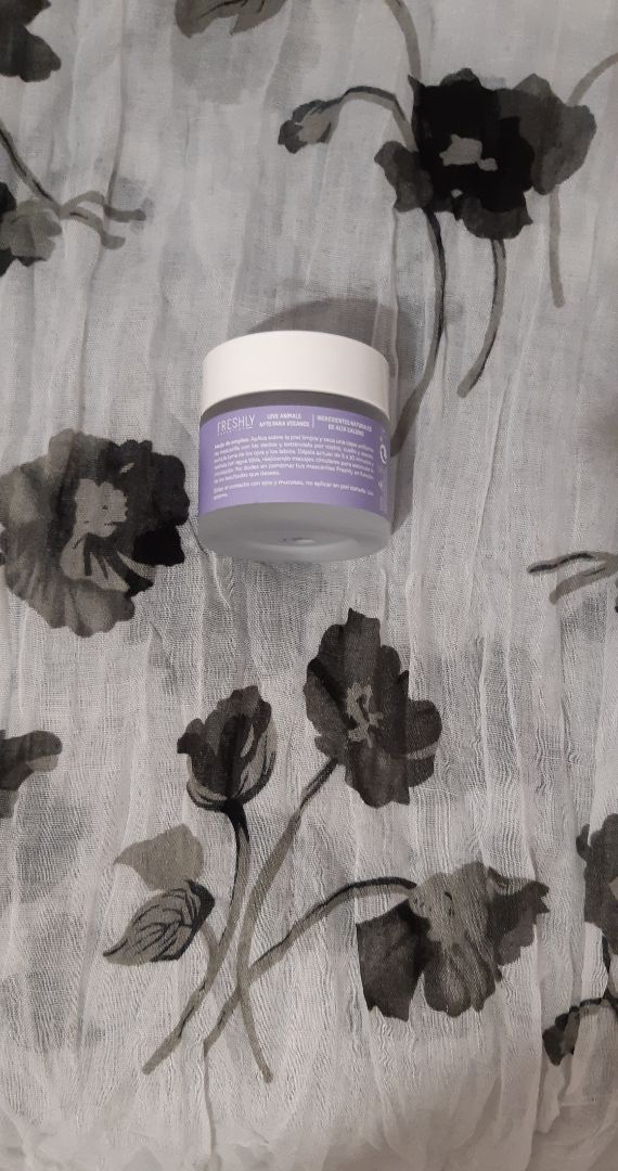 photo of Freshly Cosmetics Cherry Blossom Facial Mask shared by @supernessa80 on  08 Dec 2019 - review