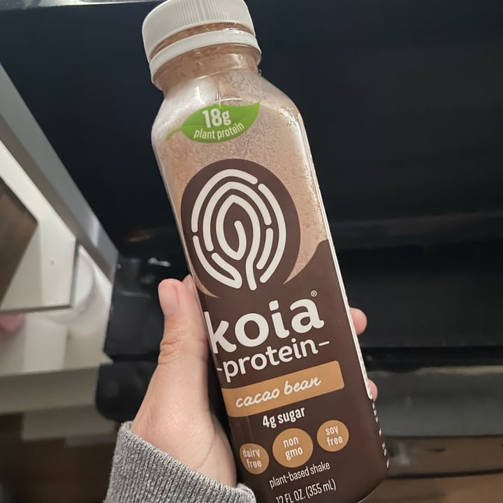 review photo of Koia Protein Protein Shake shared by @lupiidiaz on 17 Feb 2022 - review