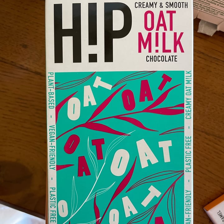 photo of HIP (H!P) Creamy & Smooth Oat Milk Chocolate shared by @bettyfranchi on  17 Jun 2022 - review