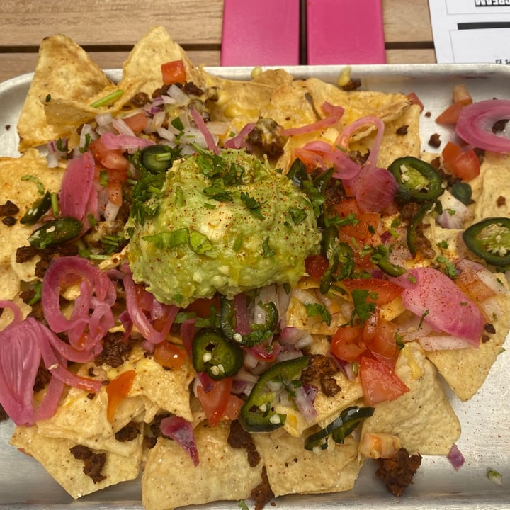 photo of Club Mexicana Fully Loaded Nachos shared by @minza on  16 Jun 2021 - review