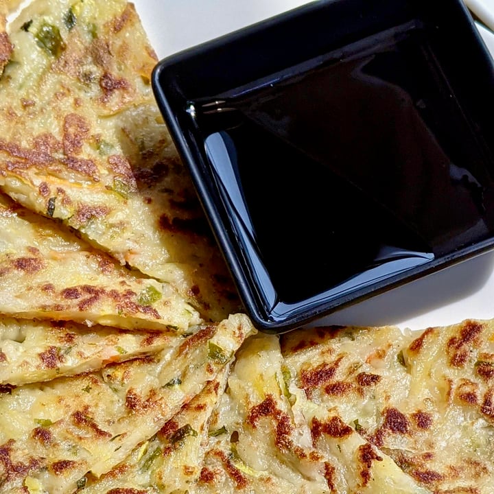 photo of The Boneless Kitchen Yachae Jeon (Vegetable Pancake) shared by @xinru-t on  31 Dec 2021 - review