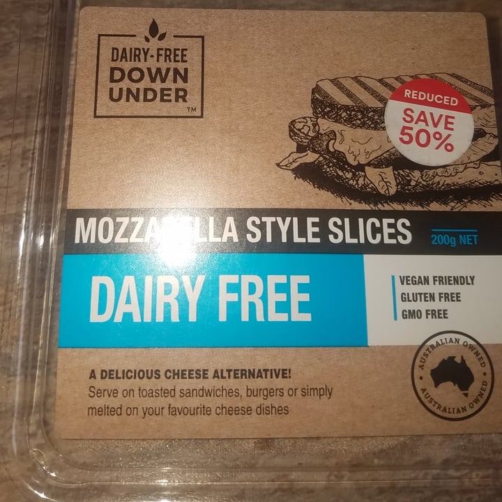 photo of Dairy Free Down Under Mozzarella Style Slices shared by @margaricafridays on  07 Oct 2020 - review