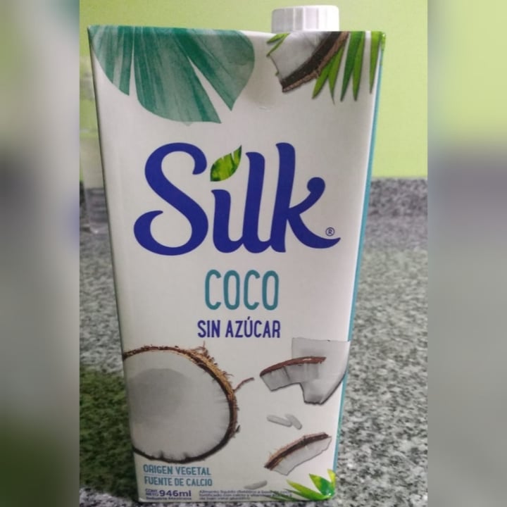 photo of Silk Bebida de coco shared by @quimeyjulia on  12 Jan 2022 - review