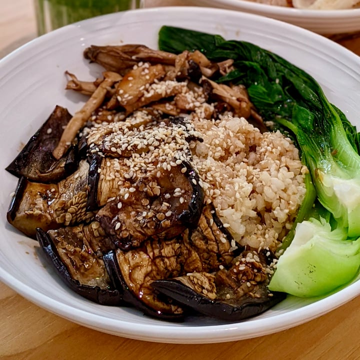 photo of Lilac Oak Grilled teriyaki eggplant donburi shared by @xinru-t on  31 Dec 2021 - review