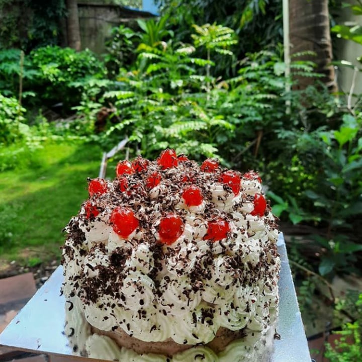 review photo of Rare Earth - The Organic Store Cake shared by @mumbaianimalsave on 09 Sep 2020 - review