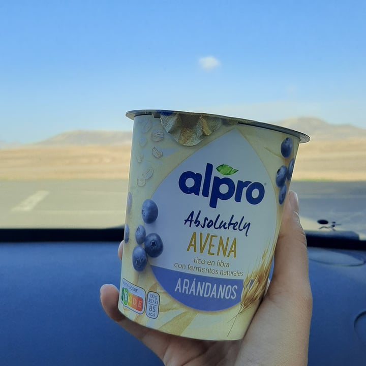 photo of Alpro Alpro Avena Con Arándanos shared by @alexandramp on  10 May 2022 - review