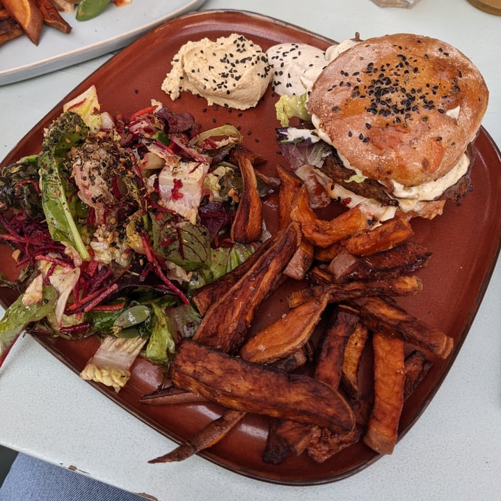 photo of OU BIEN ENCORE Burger ou bien encore shared by @lucie on  21 May 2021 - review