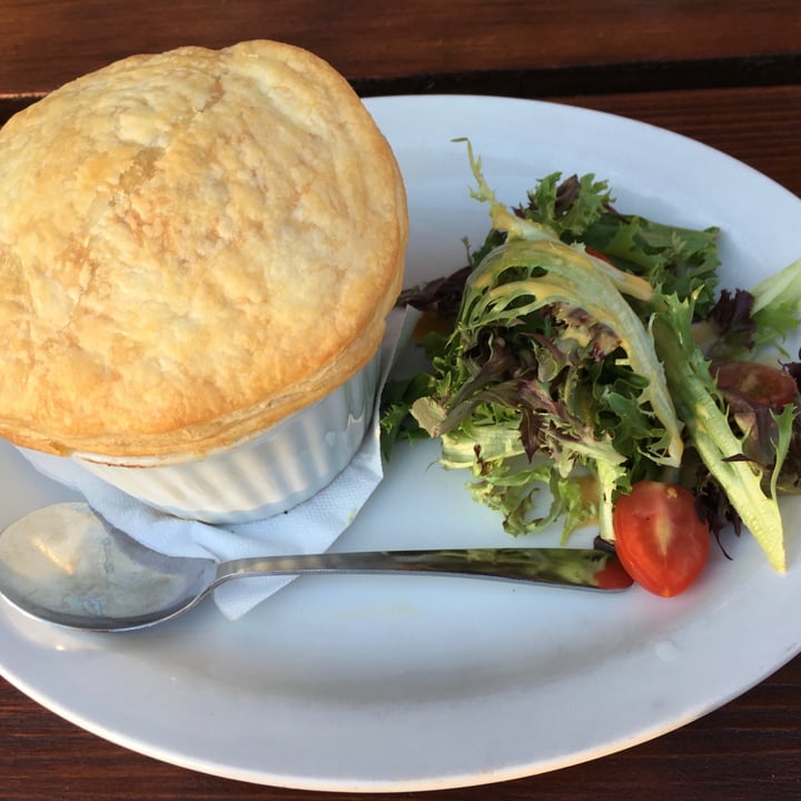 photo of Coach and Horses (Temporarily closed) Moroccan Pie shared by @allisonwalters on  10 Aug 2020 - review