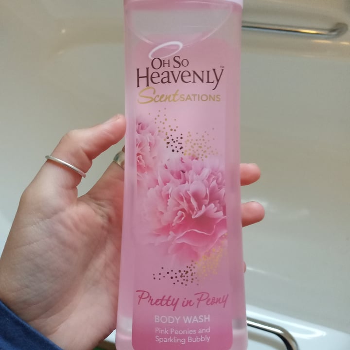 photo of Oh So Heavenly Pretty in Peony Body wash shared by @fruitfulfig on  28 Aug 2020 - review