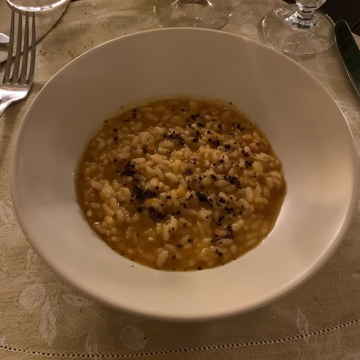 photo of Masseria Le Carrube Risotto Al Pomodoro Arrostito, Olive E Timo shared by @saralauriola on  19 Aug 2022 - review