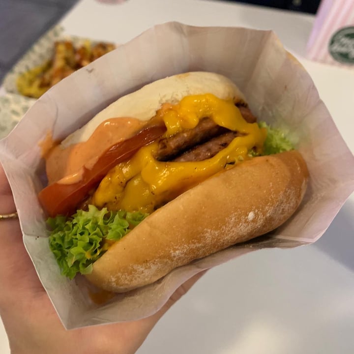 photo of Neat Burger Neat Burger shared by @sofiaefragile on  09 Oct 2021 - review