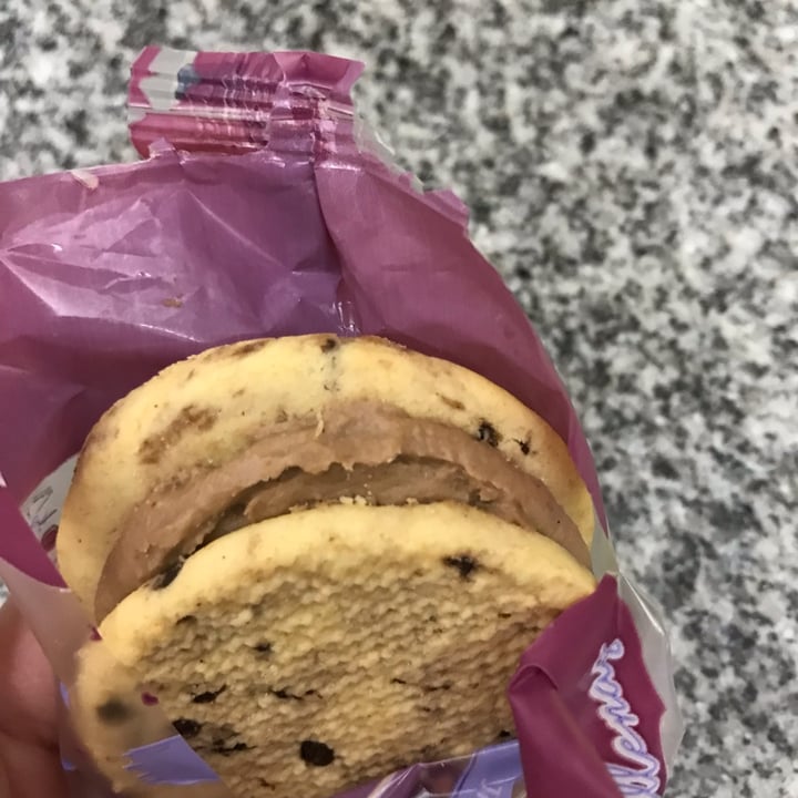 photo of Un Rincón Vegano Max cookies chips y chocolate shared by @hipernova on  14 Apr 2022 - review