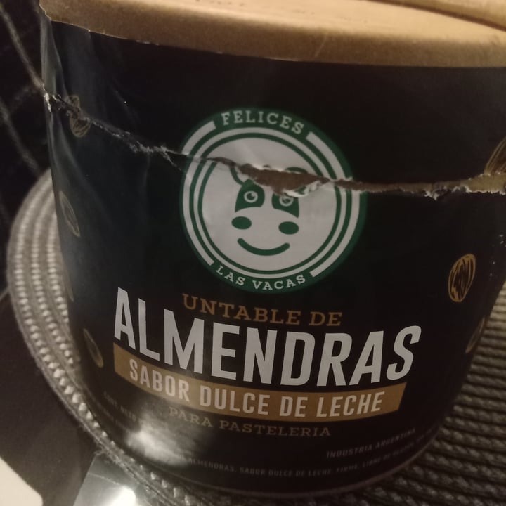 photo of Felices Las Vacas Untable de Almendras Sabor Dulce de Leche Repostero shared by @naty0203 on  12 Jul 2021 - review