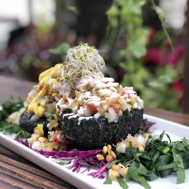 Photo of the dish “Aguacate Relleno De Coliflor”
