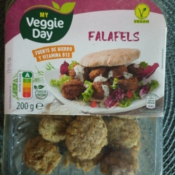 photo of My veggie day Falafell shared by @alexrod on  16 Nov 2022 - review