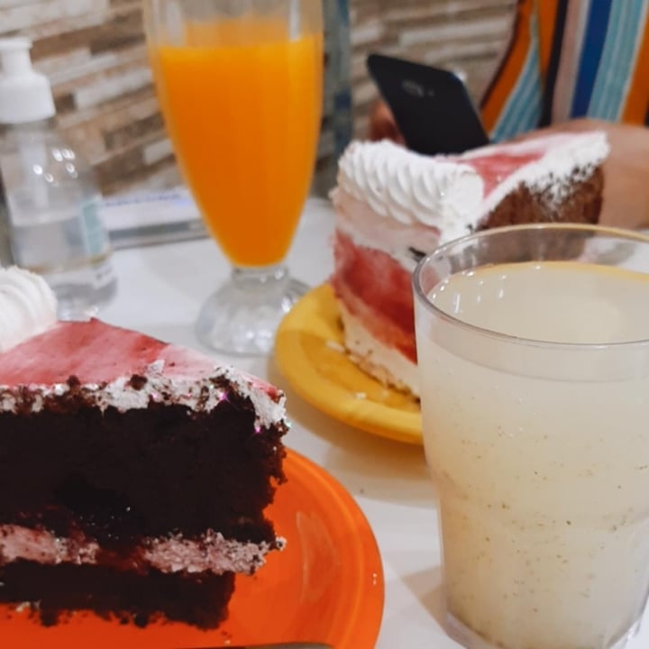 review photo of Loving Hut Microcentro Torta Selva negra shared by @micol on 23 Dec 2020 - review