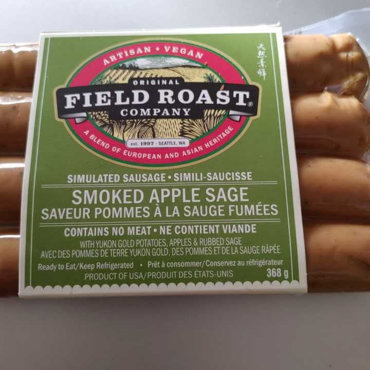 review photo of Field Roast Smoked Apple & Sage Plant-Based Sausages shared by @peacefulpeter on 26 Feb 2021 - review