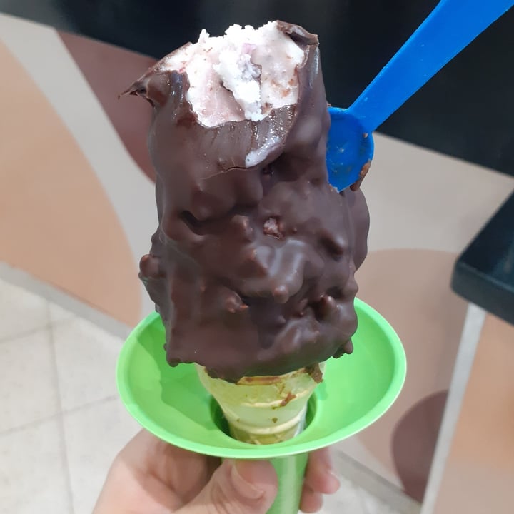 photo of Diagonal Piré Patagonia Helado Sabor Chocolate Y Patagonico shared by @pmella on  28 Oct 2022 - review