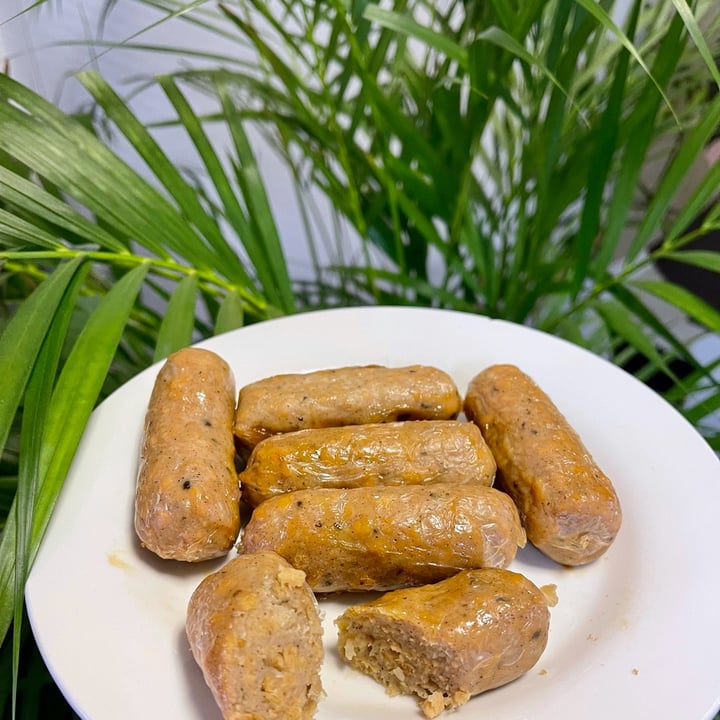 photo of THIS This Isn’t Pork Sausages shared by @familywanderful on  11 Nov 2021 - review