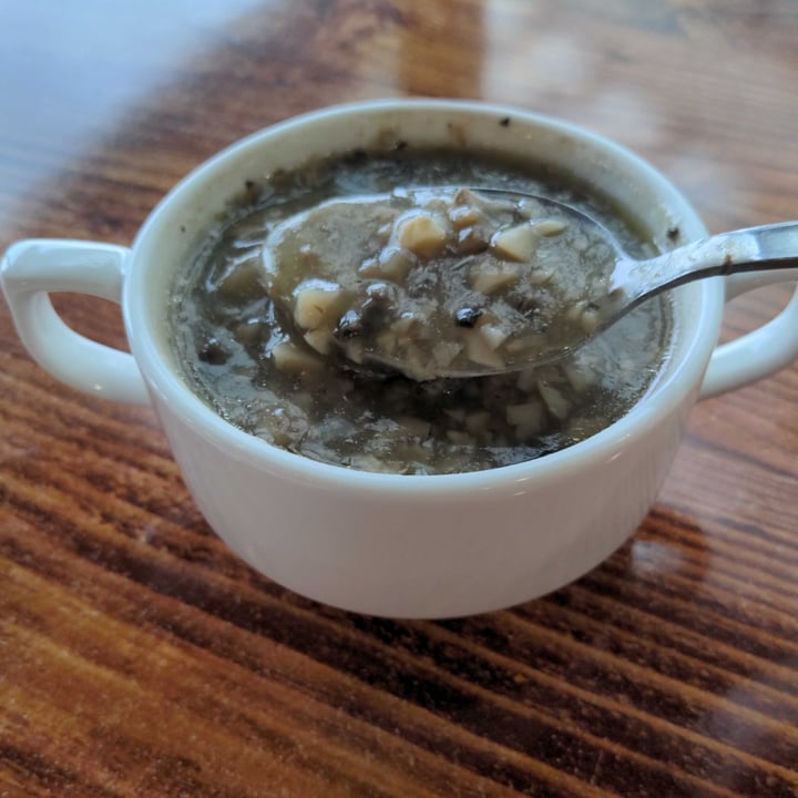 photo of nomVnom Bistro Truffled Mushroom Soup shared by @shawneofthedead on  18 Oct 2021 - review