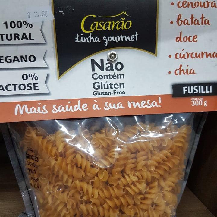 review photo of Casarão Gourmet macarrão fusilli de cenoura, batata doce, curcuma e chia shared by @liataubate12345 on 21 Jun 2022 - review