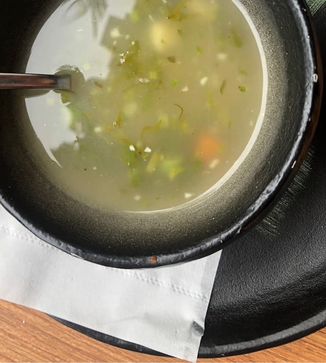菜肴“Lemon Coriander Soup”的照片
