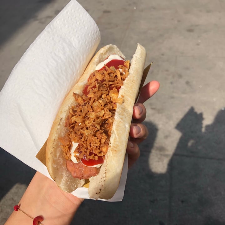 photo of Veg-Mi Trike Hot Dog Con Beyond Sausage shared by @giuliettaveg on  13 Mar 2021 - review