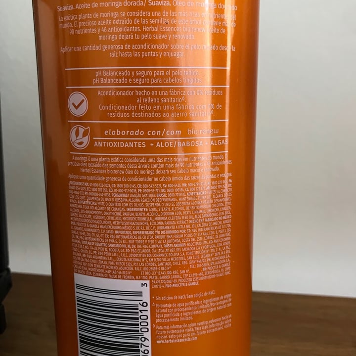 review photo of Herbal Essences Acondicionador golden moringa oil shared by @carinagomez99 on 14 Sep 2020 - review