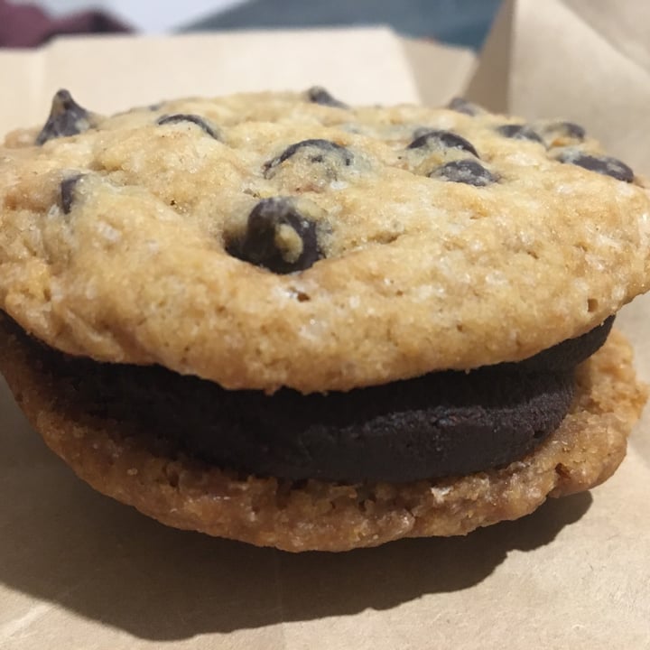 photo of Futuvegan Alfacookie De Vainilla shared by @natig on  11 Jun 2021 - review