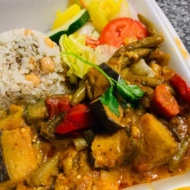 Photo of the dish “Veggie Güveç”