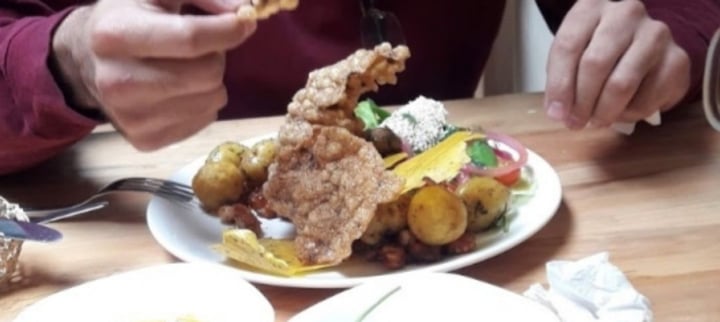 review photo of Café Libre Mote Sucio Con Chicharrón de Hongos shared by @melissarcoiris on 27 Feb 2020 - review
