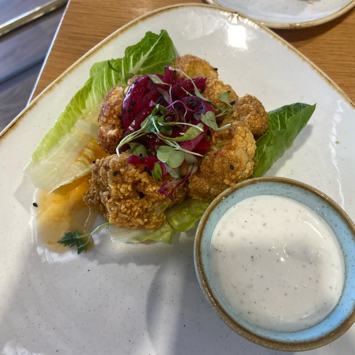 photo of Kaylee's Eatery Cauliflower Wings shared by @divineswine on  24 Oct 2021 - review