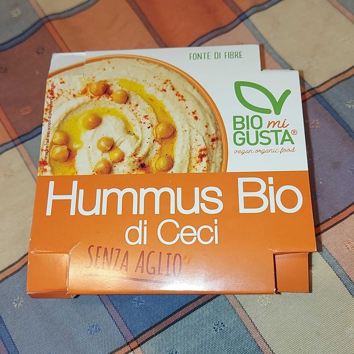 photo of Biomigusta Hummus bio di ceci shared by @lore98 on  18 Nov 2021 - review