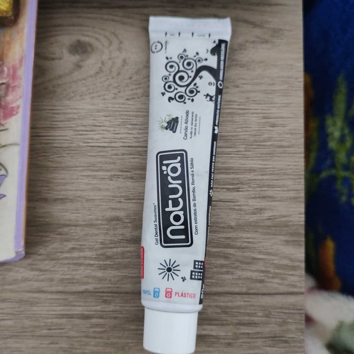 review photo of Natural Joy creme dental Natural de carvão ativado shared by @henriquepc on 12 May 2022 - review