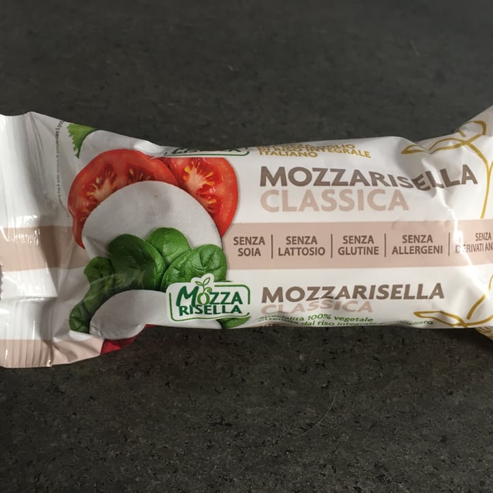 photo of Mozzarisella Mozzarisella Klassisch shared by @giuliarana on  03 Sep 2021 - review