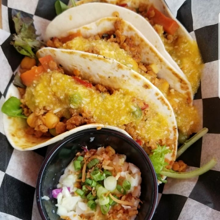 photo of The Tilted Tiki Beyond Beef Tilted Tacos shared by @ashwickety on  16 Mar 2021 - review