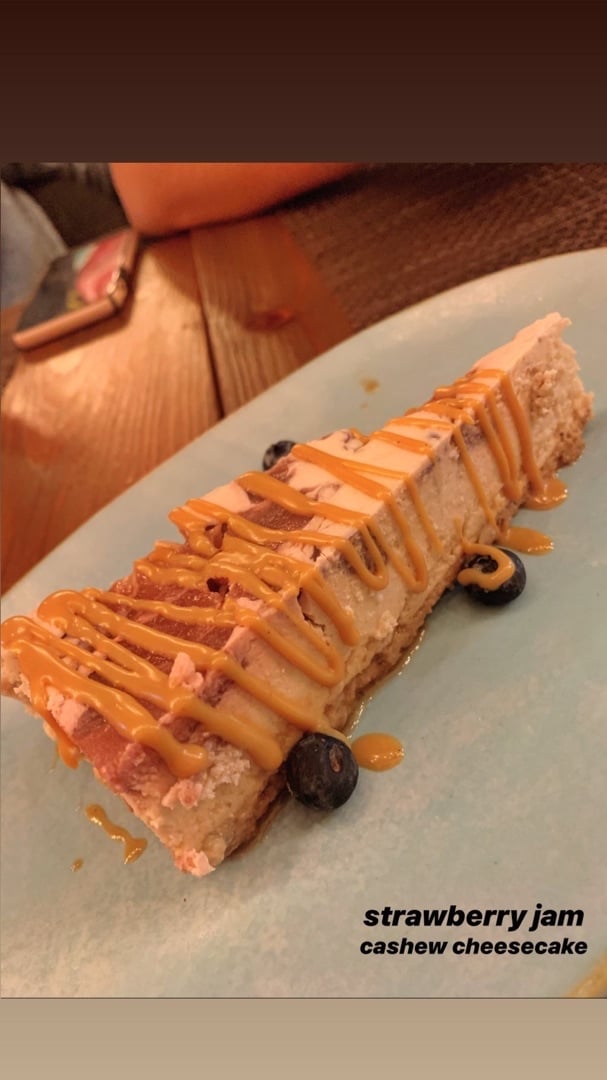 photo of Charly’s Vegan Tacos Strawberry Jam Cashew Cheesecake shared by @isacu on  22 Jan 2020 - review