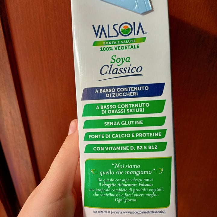 photo of Valsoia latte di soia gusto classico shared by @maka89 on  31 Oct 2022 - review