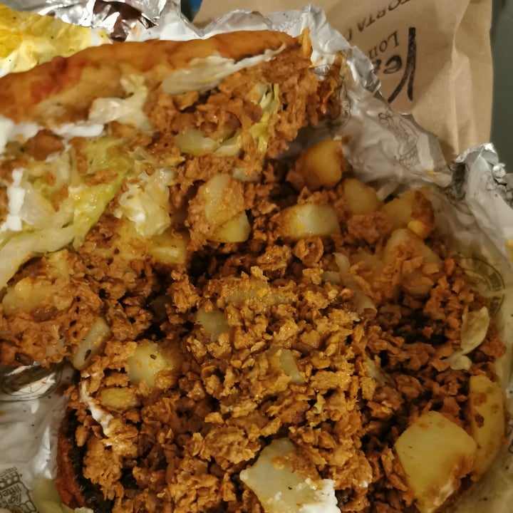 review photo of Veganísimo Loncheria Vegana Pambazo shared by @wloria on 31 Oct 2020 - review