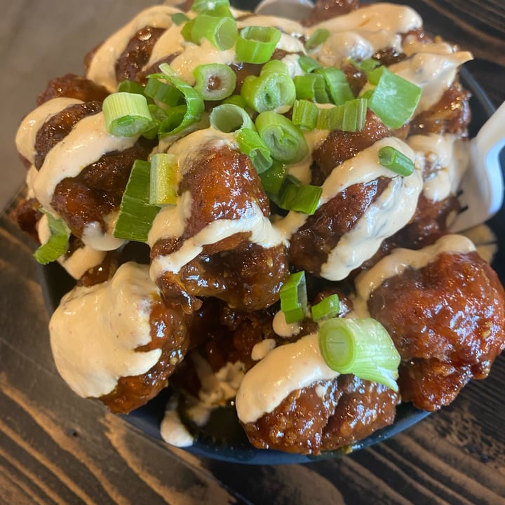 review photo of PlantPub Buffalo Wings shared by @wheresariana on 19 Apr 2022 - review
