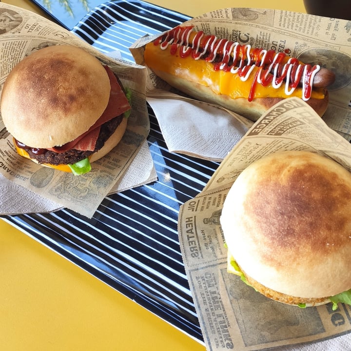 review photo of NOT DOG Céline Hot dog shared by @tatigs on 11 Aug 2021 - review